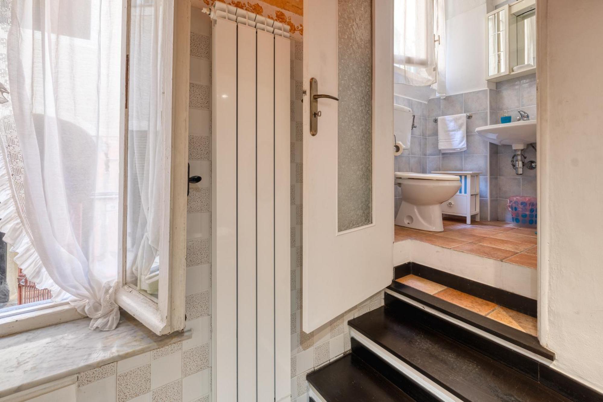 Mini Accommodation In Sanremo Liguria Exterior photo