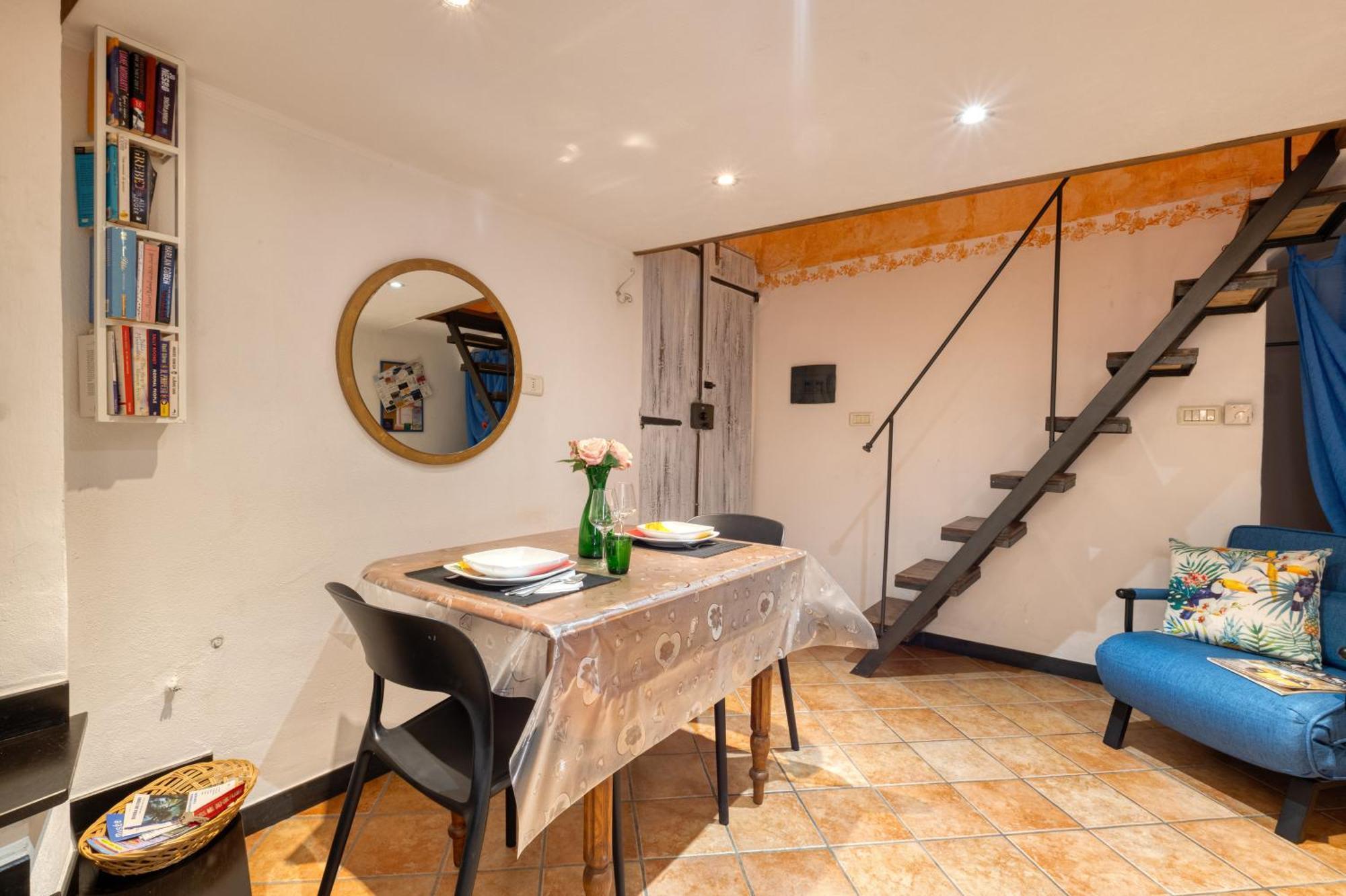 Mini Accommodation In Sanremo Liguria Exterior photo